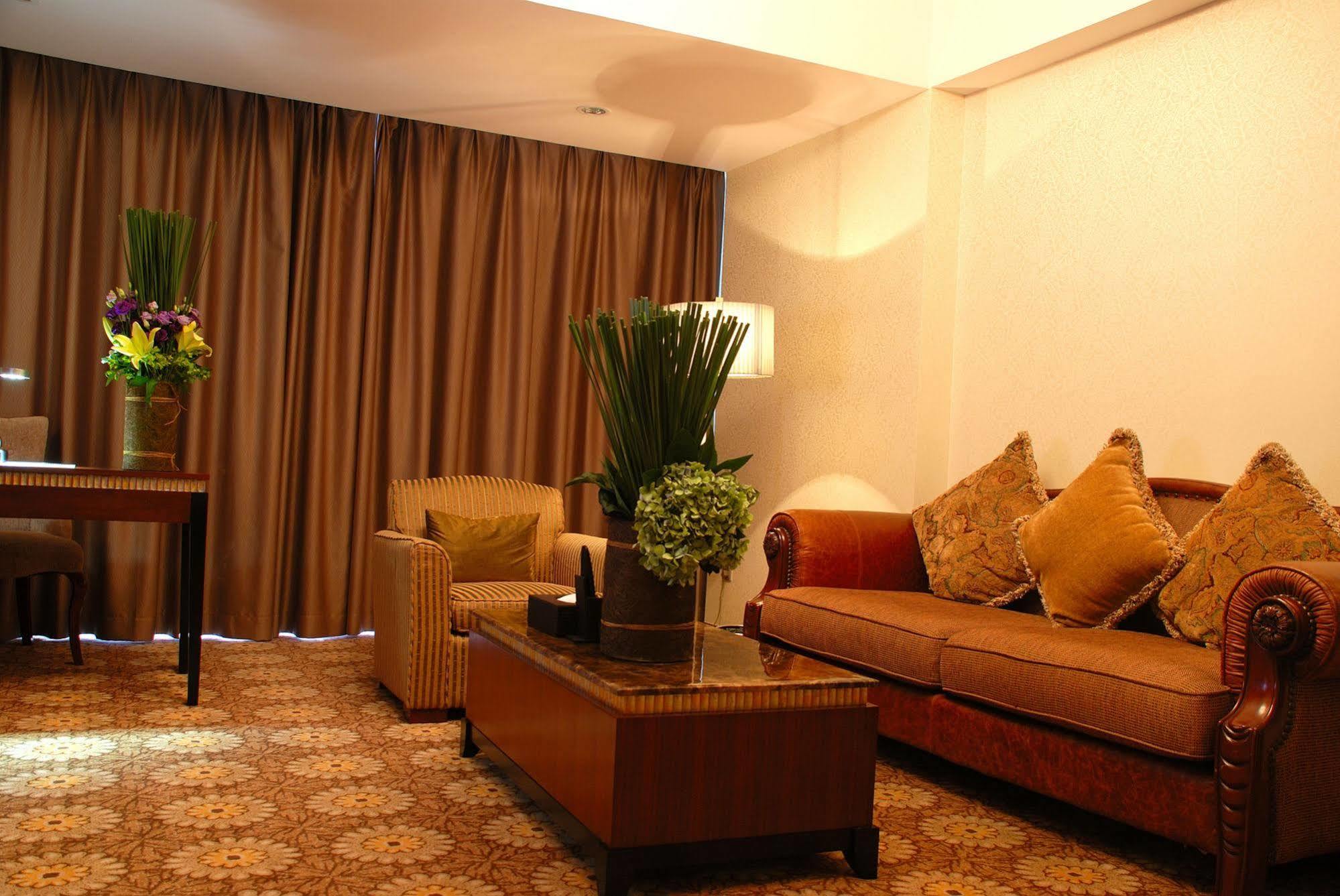 Guangzhou Good International Hotel Zewnętrze zdjęcie
