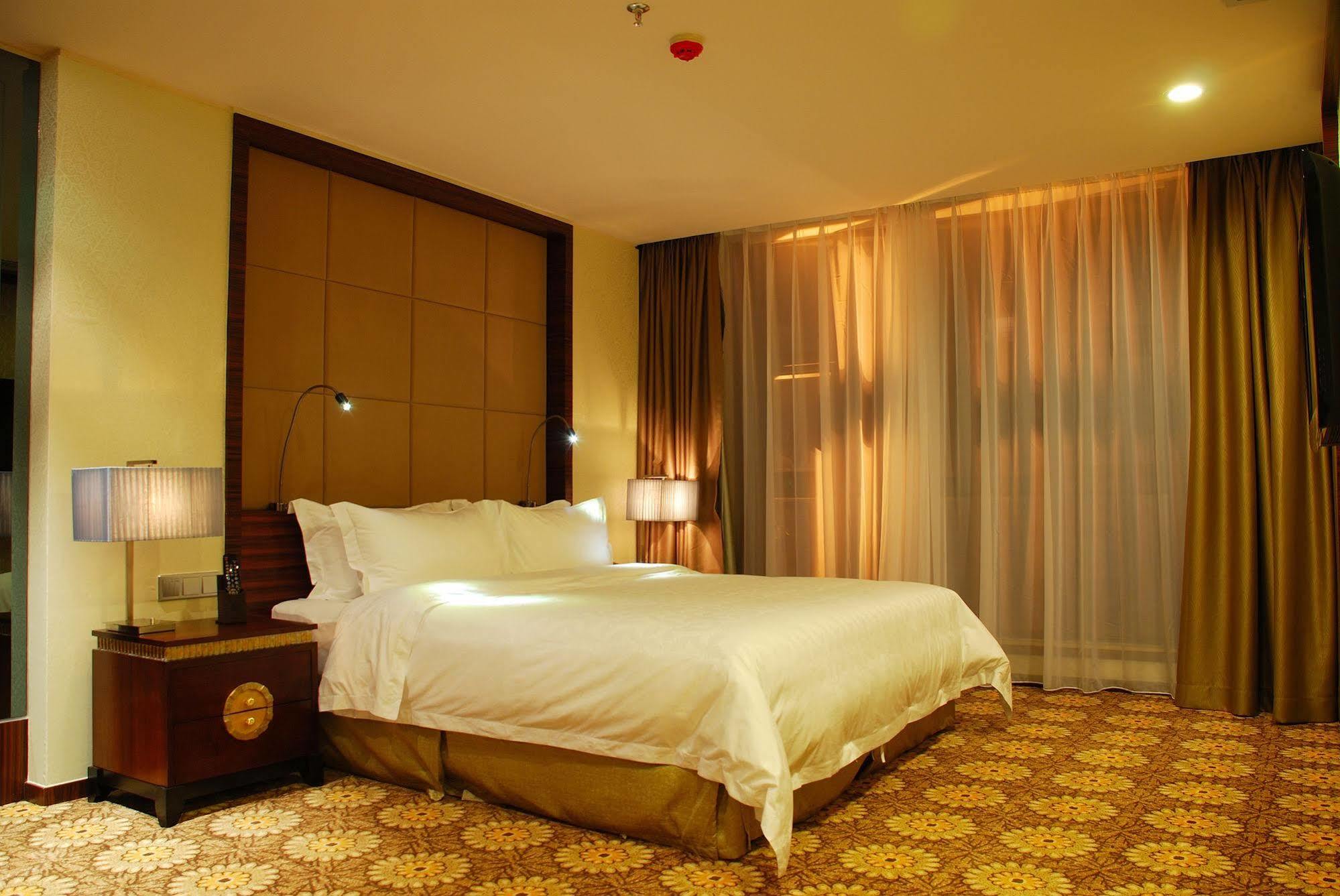 Guangzhou Good International Hotel Zewnętrze zdjęcie